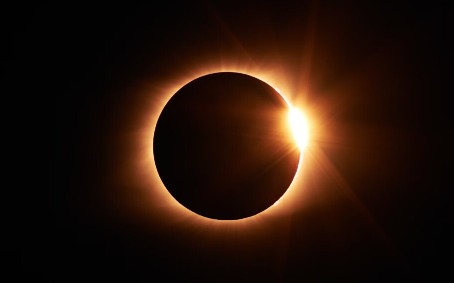 Calendário astronômico de outubro: eclipse solar histórico visível no Brasil